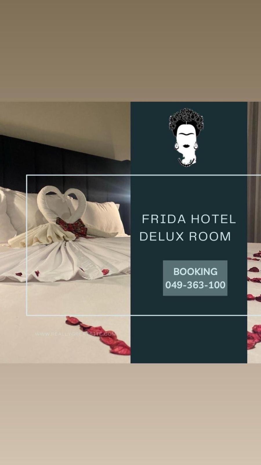 Hotel & Restaurant Frida Gjakova Экстерьер фото